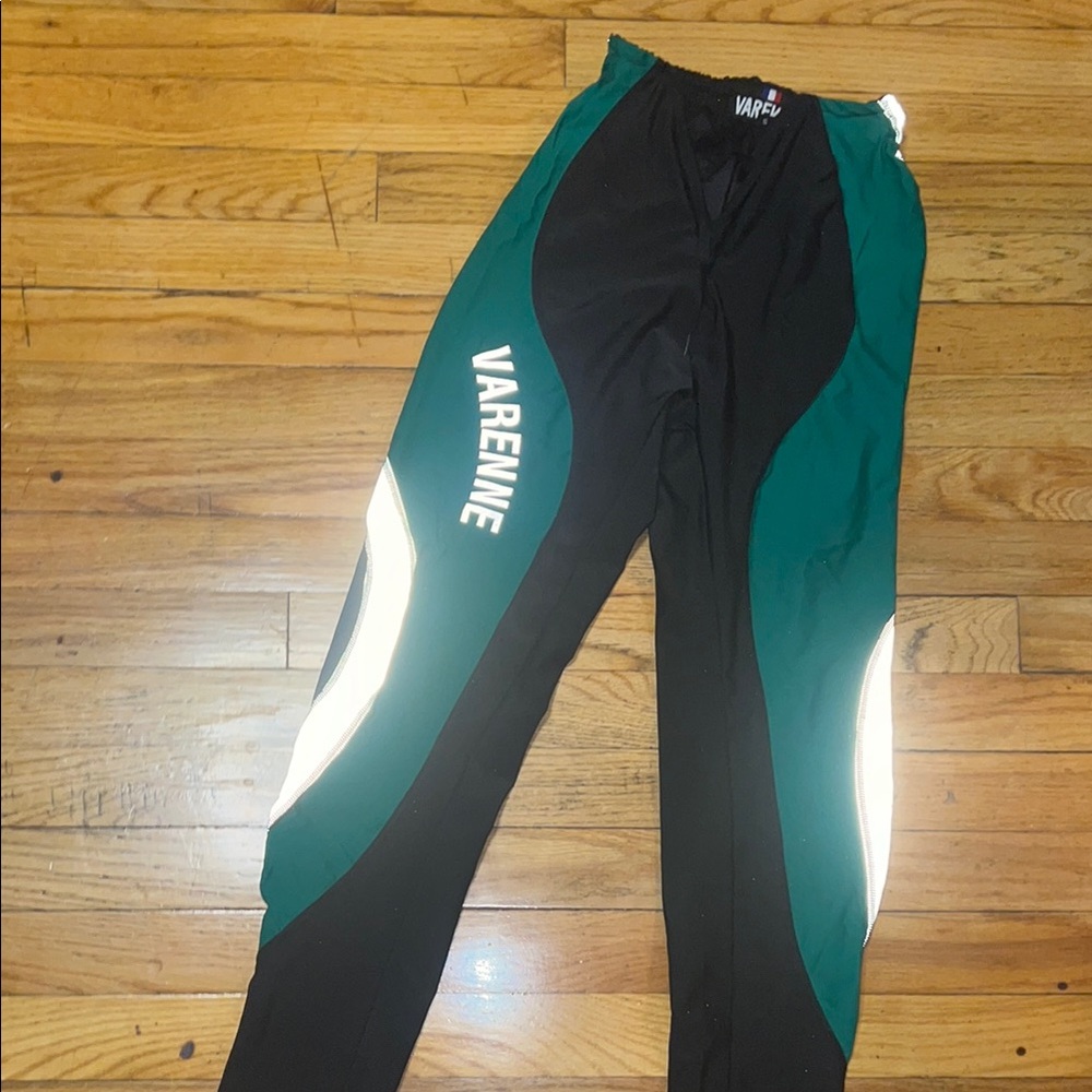 Varenne Women’s Black and Green Track Pants